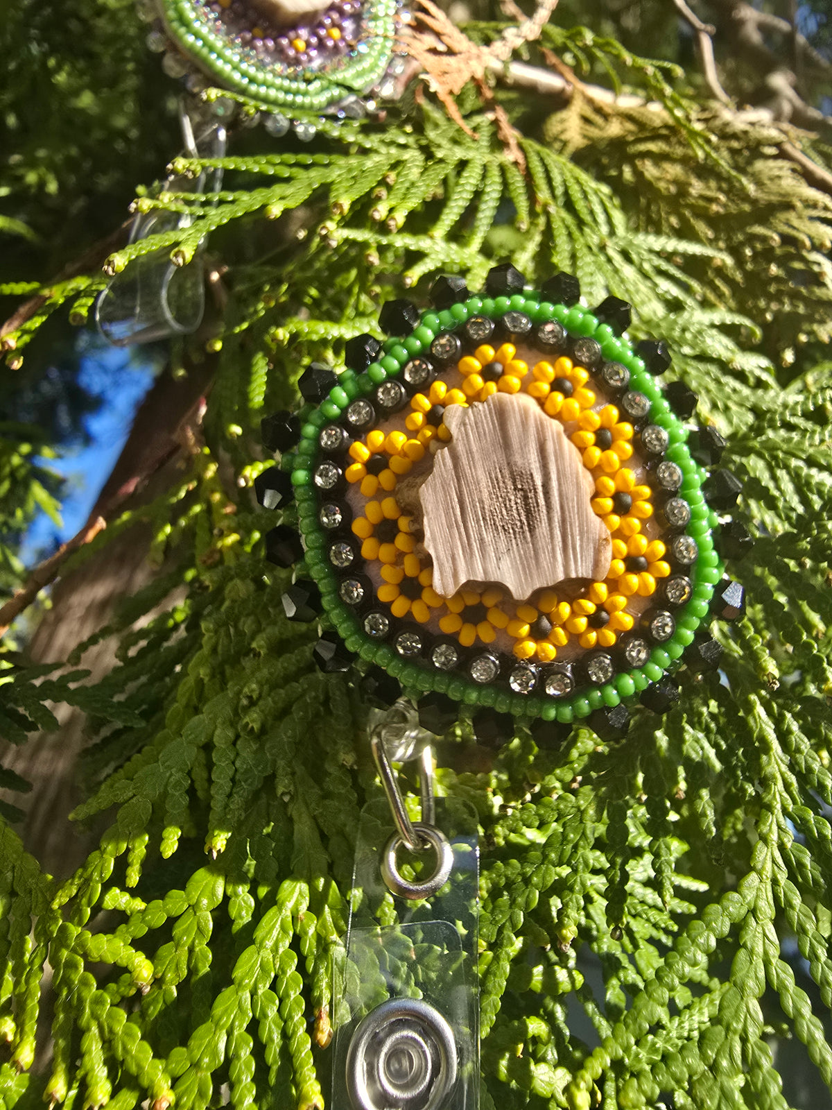 Black Eyed Suzie-Badge Reel